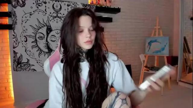 Image 8 of uwu_eva Stream on Chaturbate on 1 month ago