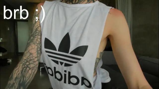 Image 12 of uwu_eva Stream on Chaturbate on 2 months ago