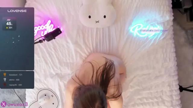 Image 7 of uwuxo Stream on Chaturbate on 1 month ago