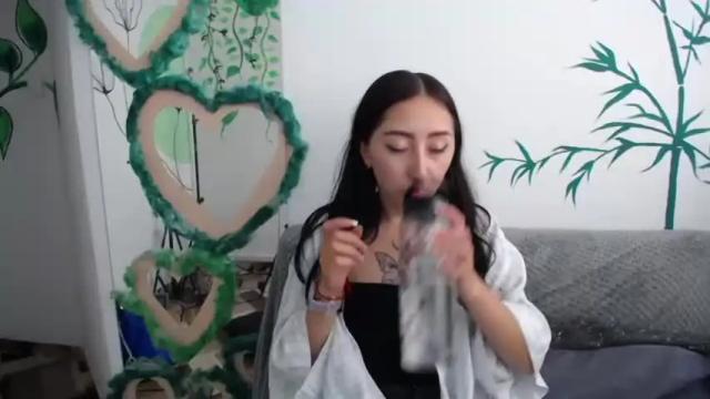 Image 12 of v1cky_ Stream on Chaturbate on 15 months ago