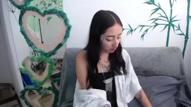 Image 6 of v1cky_ Stream on Chaturbate on 15 months ago