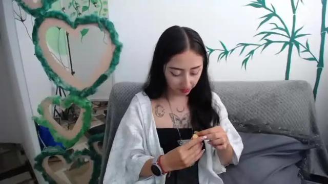 Image 8 of v1cky_ Stream on Chaturbate on 15 months ago