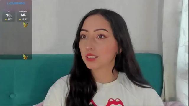 Image 2 of v1cky_ Stream on Chaturbate on 1 month ago