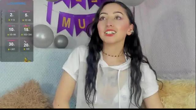 Image 12 of v1cky_ Stream on Chaturbate on 1 month ago