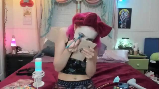 Image 8 of v3n0mb1t3z Stream on Chaturbate on 2 days ago