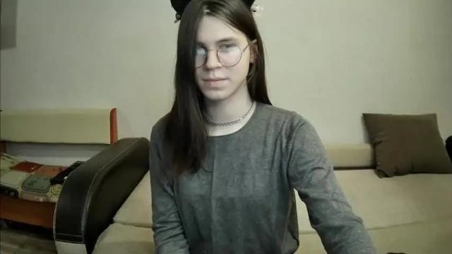 Image 3 of v_allvaress Stream on Chaturbate on 16 months ago