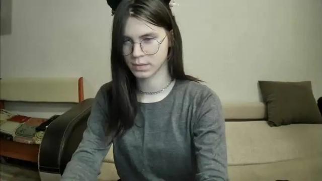 Image 8 of v_allvaress Stream on Chaturbate on 16 months ago