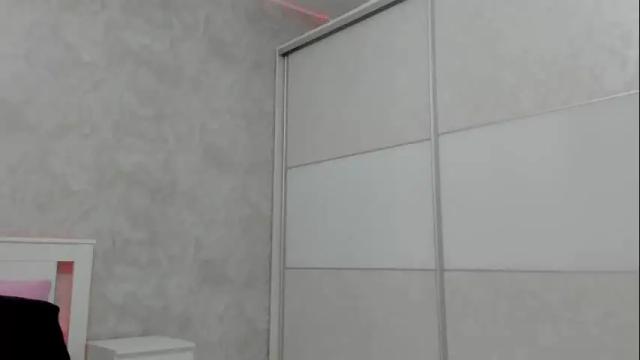 Image 11 of v_deville Stream on Chaturbate on 6 days ago