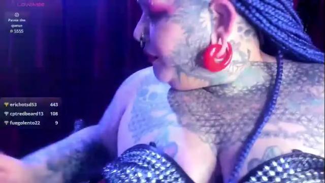 Image 4 of v_enuuus Stream on Chaturbate on 4 months ago