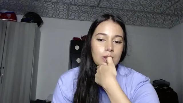 Image 12 of v_vennus Stream on Chaturbate on 1 month ago
