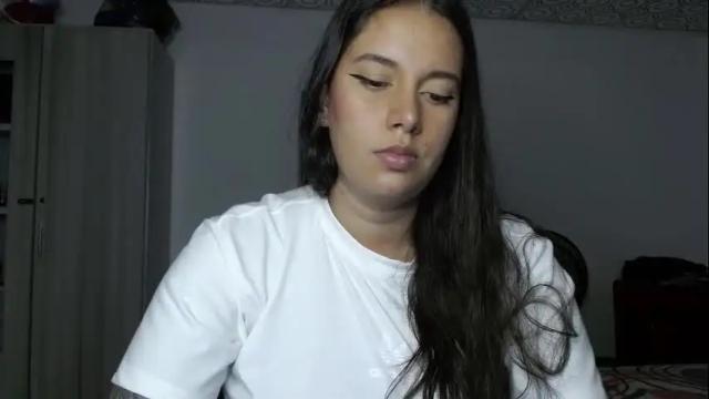 Image 12 of v_vennus Stream on Chaturbate on 1 month ago