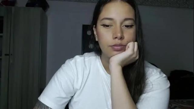 Image 4 of v_vennus Stream on Chaturbate on 1 month ago