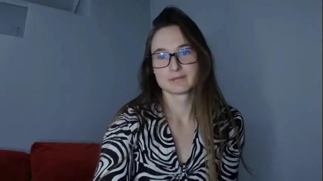 Image 12 of va_len_sea_ya Stream on Chaturbate on 1 month ago