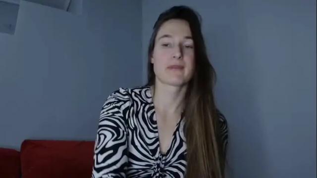 Image 2 of va_len_sea_ya Stream on Chaturbate on 1 month ago