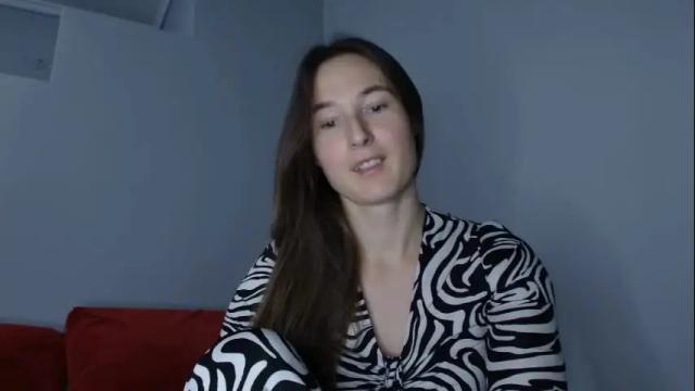 Image 7 of va_len_sea_ya Stream on Chaturbate on 1 month ago