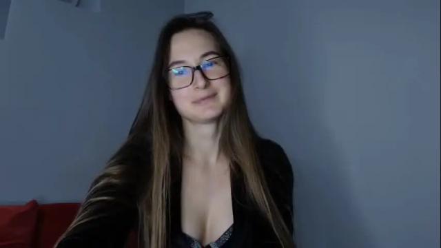 Image 12 of va_len_sea_ya Stream on Chaturbate on 1 month ago