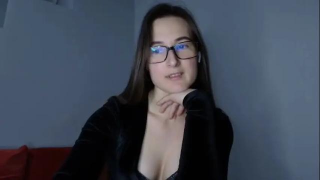 Image 6 of va_len_sea_ya Stream on Chaturbate on 1 month ago