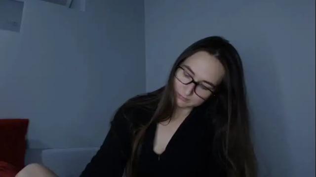 Image 8 of va_len_sea_ya Stream on Chaturbate on 1 month ago