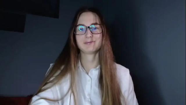Image 4 of va_len_sea_ya Stream on Chaturbate on 27 days ago