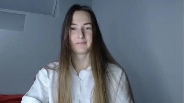 Image 7 of va_len_sea_ya Stream on Chaturbate on 27 days ago