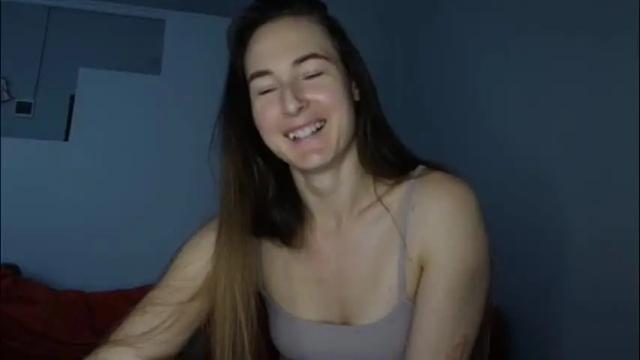 Image 7 of va_len_sea_ya Stream on Chaturbate on 3 months ago