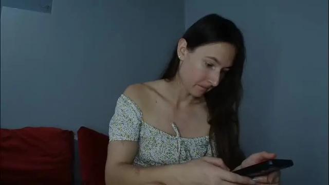 Image 12 of va_len_sea_ya Stream on Chaturbate on 3 months ago