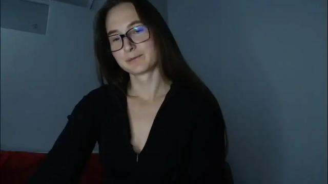 Image 11 of va_len_sea_ya Stream on Chaturbate on 1 month ago