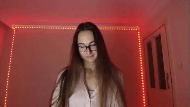 Image 4 of va_len_sea_ya Stream on Chaturbate on 2 months ago