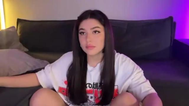 Thumbnail 2, vaiee's Stream at Chaturbate, 14 months ago