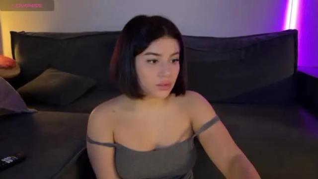 Image 4 of vaiee Stream on Chaturbate on 14 months ago