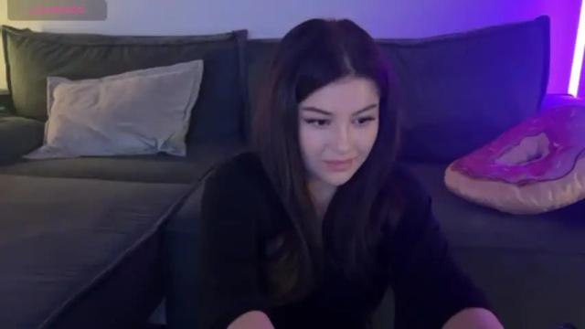 Image 12 of vaiee Stream on Chaturbate on 14 months ago