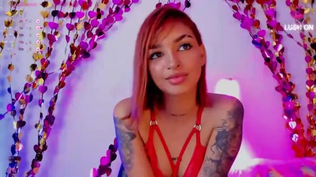 Image 11 of vaiolet06 Stream on Chaturbate on 20 months ago