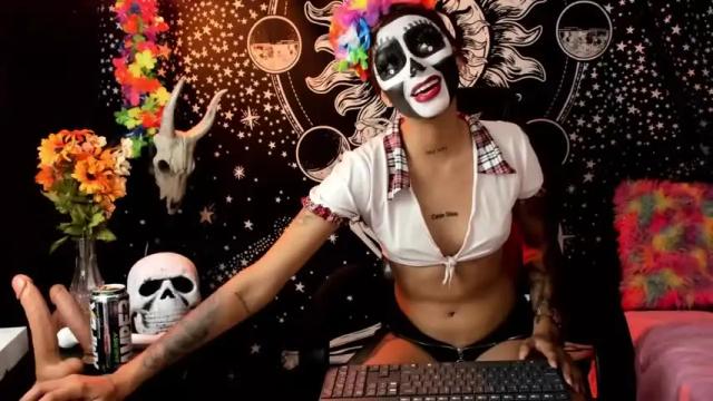 Thumbnail 2, vaiolet06's Stream at Chaturbate, 19 months ago