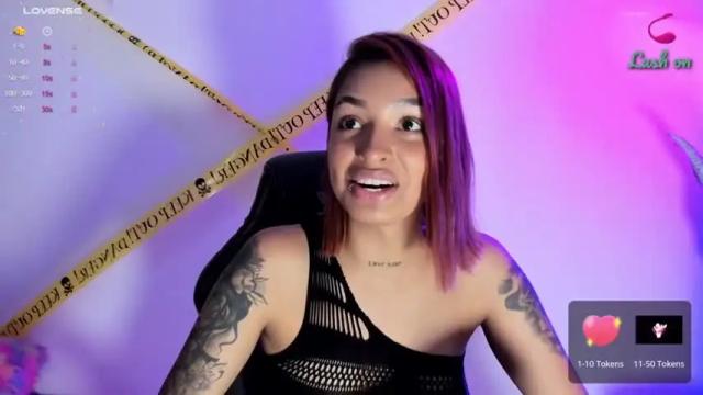 Image 8 of vaiolet06 Stream on Chaturbate on 19 months ago