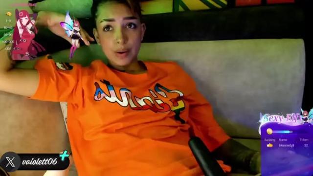 Image 10 of vaiolet06 Stream on Chaturbate on 19 months ago