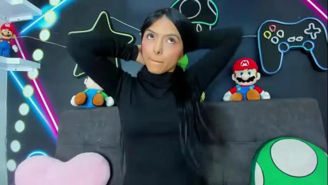 Image 2 of vaiolet_rb Stream on Chaturbate on 1 month ago