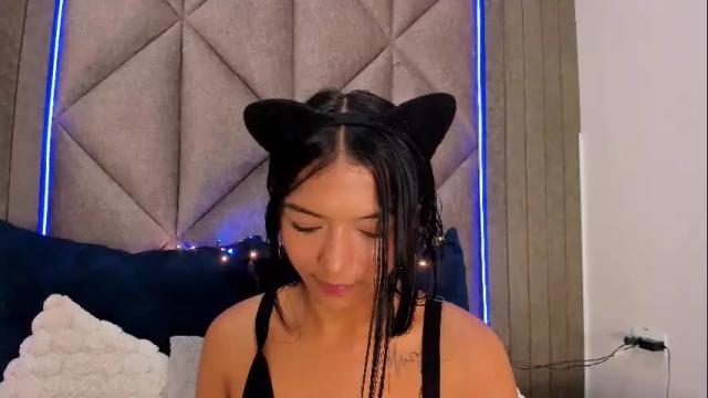 Thumbnail 2, vaiolet_rb's Stream at Chaturbate, 1 month ago