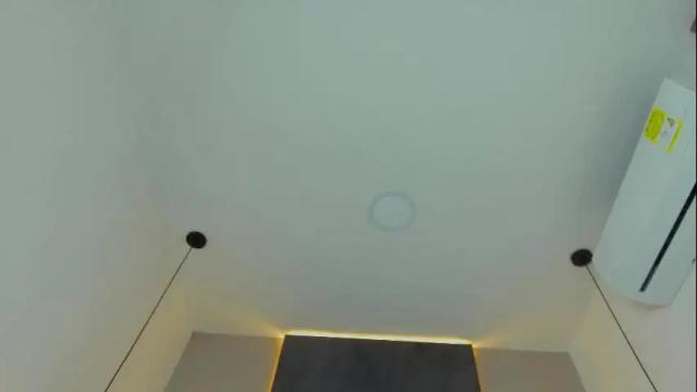 Image 2 of vaiolet_rb Stream on Chaturbate on 27 days ago
