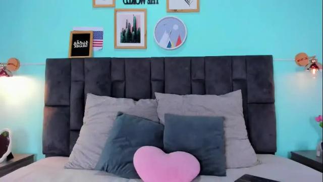 Thumbnail 3, vaiolet_rb's Stream at Chaturbate, 21 days ago