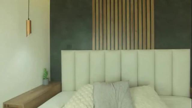 Image 6 of vaiolet_rb Stream on Chaturbate on 2 days ago