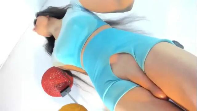 Image 2 of vaiolethxxhorny Stream on Chaturbate on 5 months ago