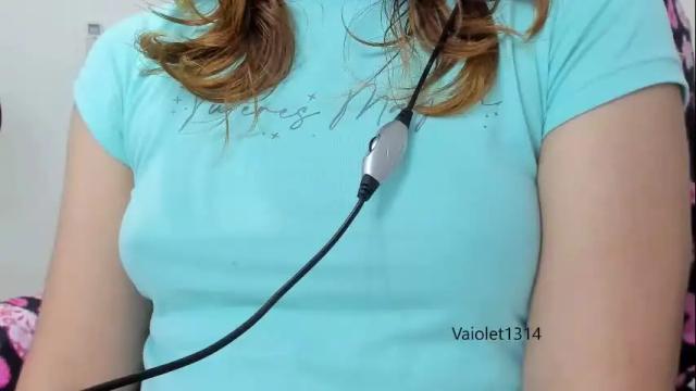 Image 4 of vaioletuwu Stream on Chaturbate on 1 month ago