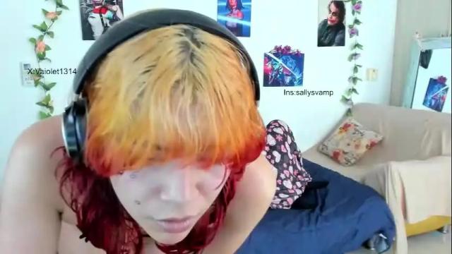 Image 12 of vaioletuwu Stream on Chaturbate on 1 month ago