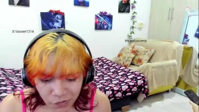 Image 2 of vaioletuwu Stream on Chaturbate on 29 days ago