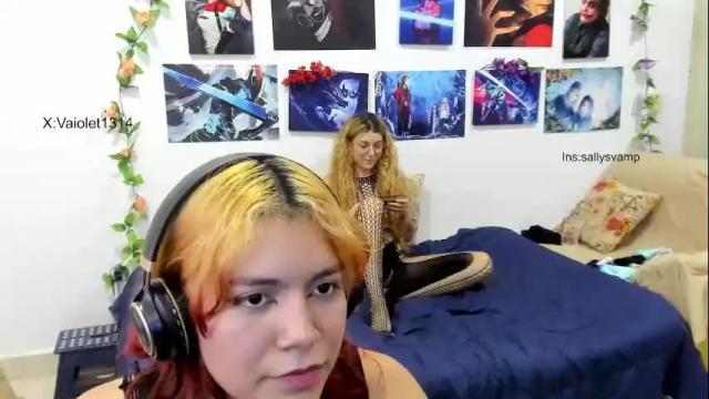 Image 11 of vaioletuwu Stream on Chaturbate on 8 days ago