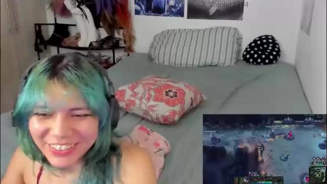 Image 10 of vaioletuwu Stream on Chaturbate on 20 days ago