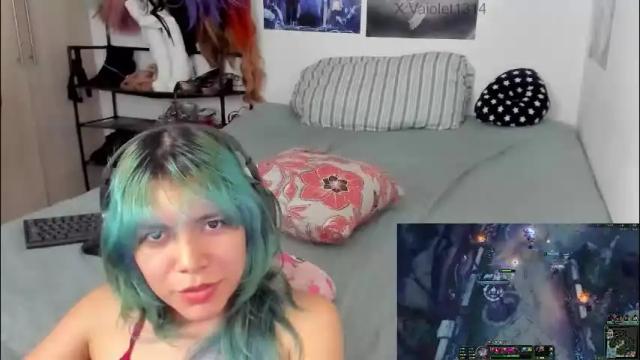 Image 12 of vaioletuwu Stream on Chaturbate on 20 days ago