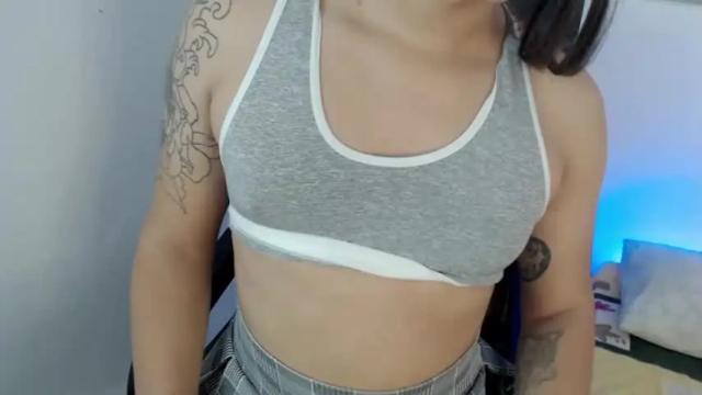 Image 8 of val05x Stream on Chaturbate on 16 months ago