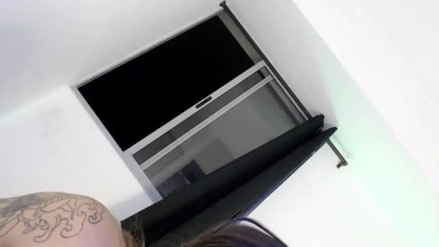 Image 2 of val05x Stream on Chaturbate on 14 months ago