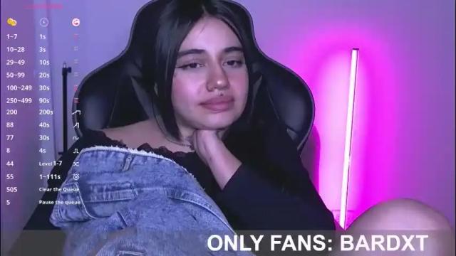 Image 3 of val_bardot1 Stream on Chaturbate on 1 day ago
